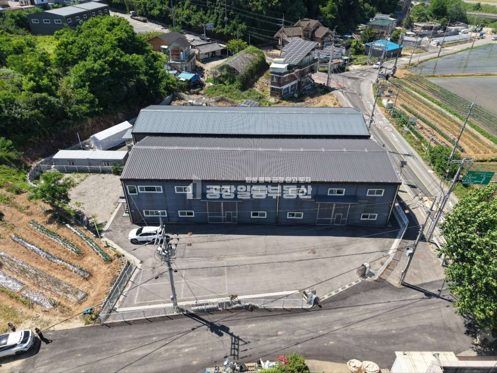 경기 화성만세구 장안면 석포리 A동 장안 공장매매, 준신축급 150P,2차선도로변 공장,사무실 매매 매물번호 10253 사진 1