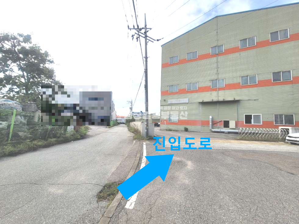 경기 평택시 서탄면 사리 5,A,B,C,D동 서탄공장, 도료공장 ,공장코드 20 , 23 , 전력200kw, 넓은마당 , 호재있는지역 매매 매물번호 10026 사진 2